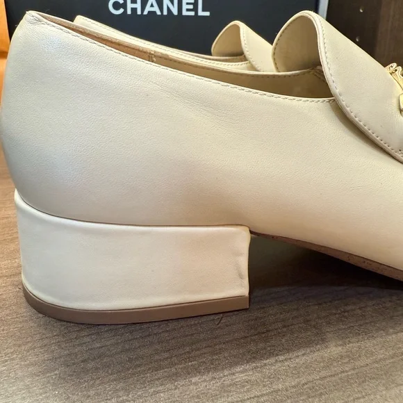 Sam Edelman Women's Jamille Square Toe Loafers - Picture 5 of 12